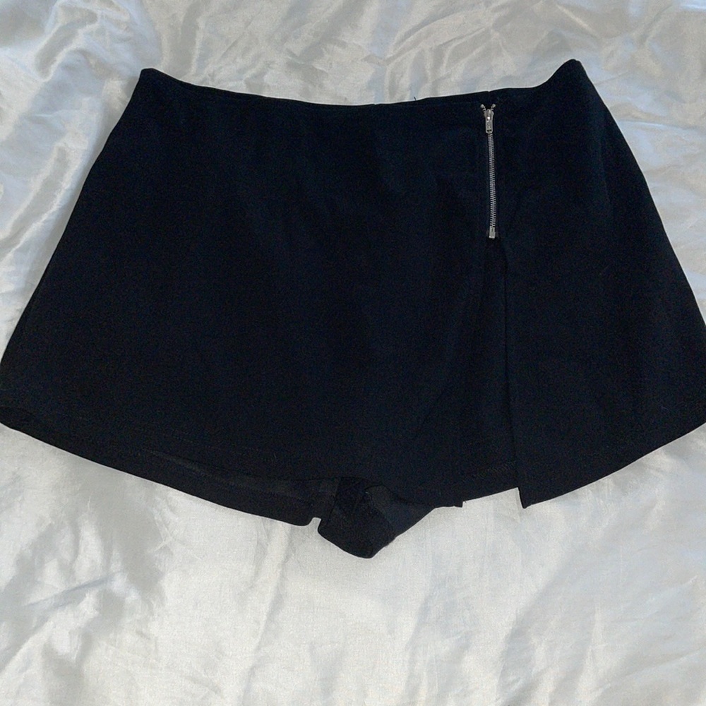 Zip up front skort